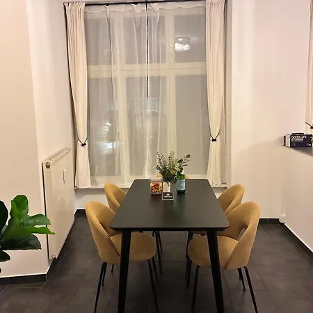 Rr - Modern Living - 1 - 84 Qm - Kitchen - Parking 马格德堡