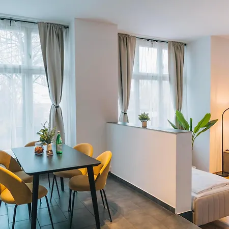 Rr - Modern Living - 84 Qm - Kitchen - Parking Magdeburk