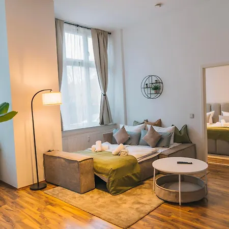 Rr - Modern Living - 84 Qm - Kitchen - Parking